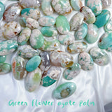 Green flower agate palm